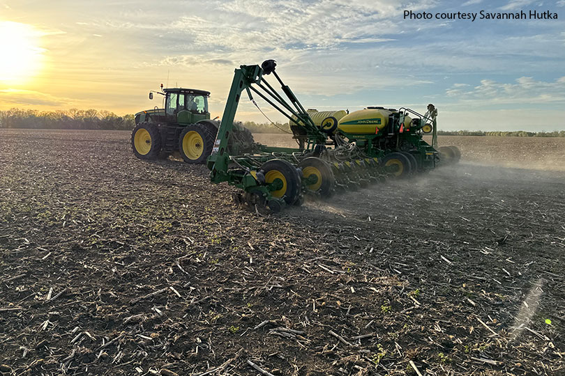Favorable conditions for spring planting Texas farmers are experiencing favorable conditions with recent rains and warm temperatures for the 2024 spring planting season.