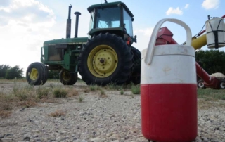 Take precautions in the summer heat, prevent heat stress Summer in Texas brings triple-digit temperatures and high humidity levels. Farmers, ranchers and farmworkers should take precautions while working in the summer heat.