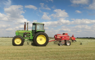 Municipalities allegedly violate right to farm Almost one year after voters in Texas supported the amendment protecting the right to farm, farmers and ranchers continue to report issues with municipalities infringing on their rights to carry out agricultural practices.