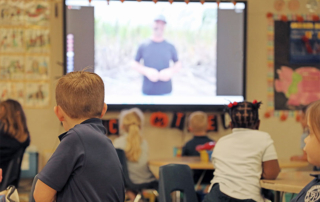 Texas students can Farm From School in spring 2025 Students across Texas are invited to connect virtually with farmers and ranchers with Texas Farm Bureau’s (TFB) Farm From School program this spring.