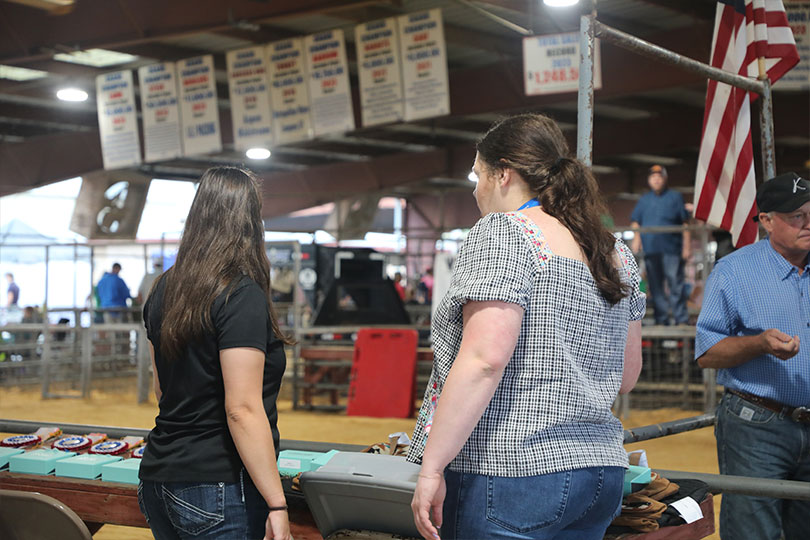 Excellence in Ag finalist: Madalynn Kainer Meet Madalynn Kainer. She’s a finalist in TFB’s Excellence in Ag contest. Madalynn is the assistant manager for the Washington County Fair where she oversees the livestock shows, auctions and marketing.