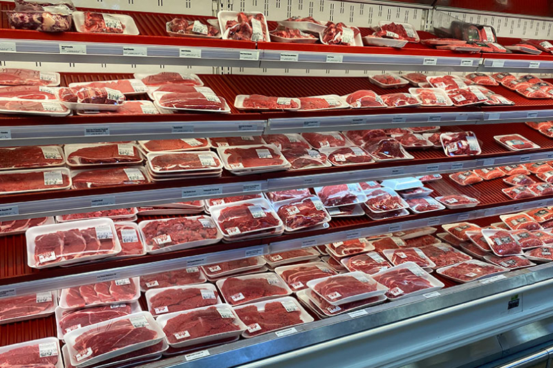 U.S. meat consumption increases despite rising prices America’s demand for meat continues to grow, even as the cost of beef, pork and chicken rises.
