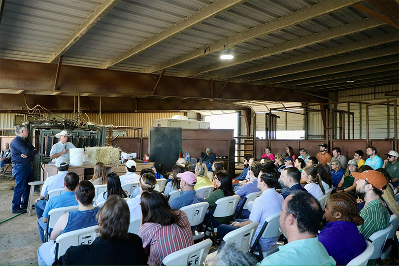 Legislative Ag Day helps Texas lawmakers, staff better understand agriculture Texas lawmakers and legislative staff stepped out of the Capitol and onto the farm to learn more about agriculture.