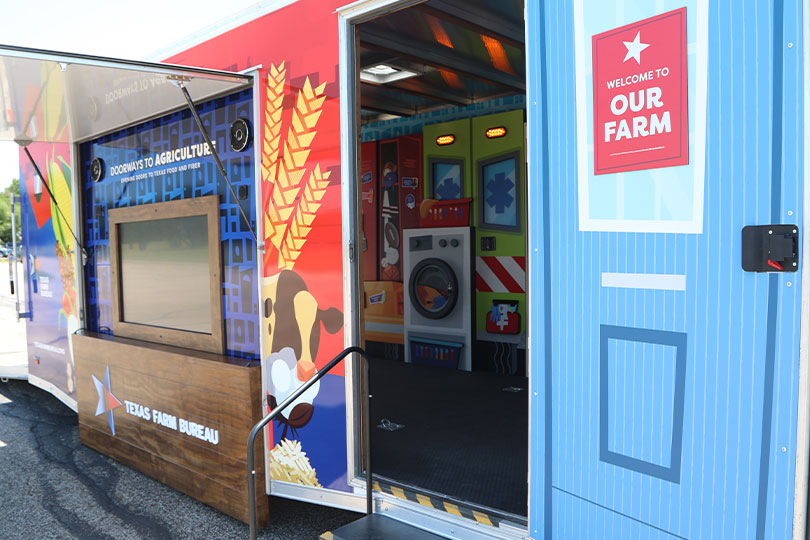 Doorways to Agriculture expands with new trailer A new interactive Doorways to Agriculture trailer will help consumers explore how agriculture impacts everyday life through hands-on learning experiences and displays.