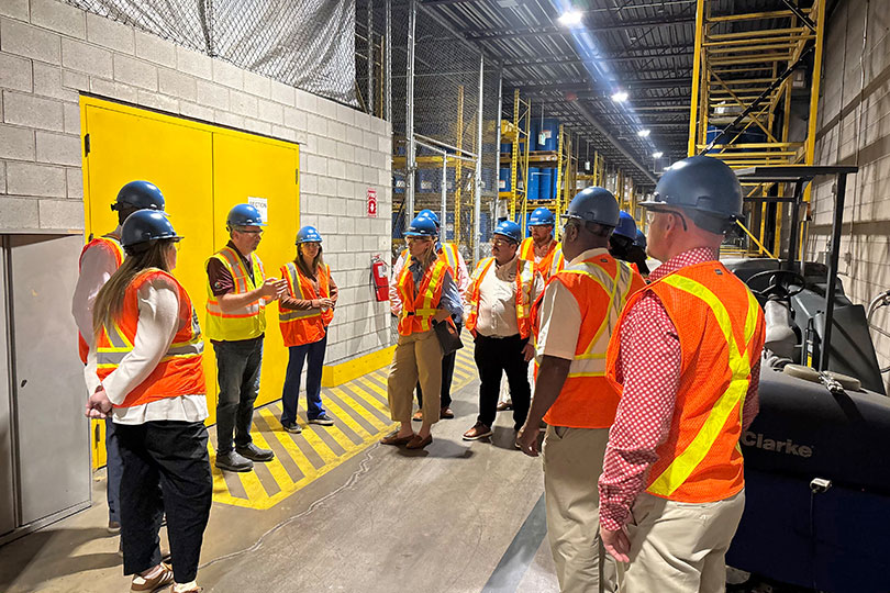 AgLead4 TFB AgLead XVII strengthens understanding of Canadian agriculture, trade Trade was top of mind for members of Texas Farm Bureau's AgLead XVII class as they traveled across Canada to learn more about agriculture in the neighboring country.