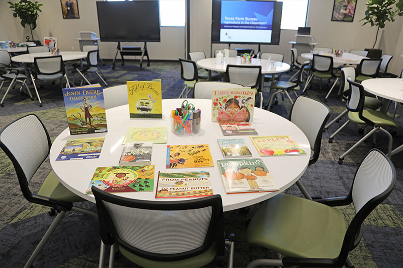New TFB learning lab expands hands-on educational experiences Texas Farm Bureau is bringing agriculture and education to life in a new way with a dedicated learning lab at the Waco headquarters.